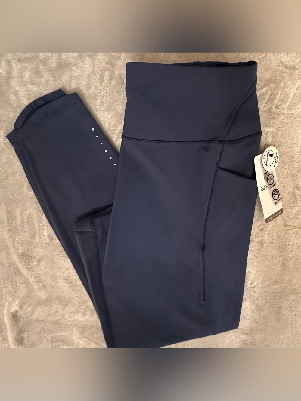 Apana Yoga Lifestyle 7/8 Pocket Leggings Navy Blue NWT Size M